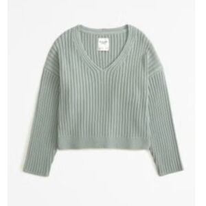 Abercrombie V neck sweater